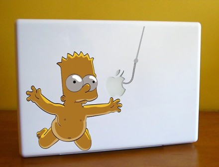 Personalizar Mac con vinilos Los Simpson